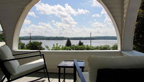 Majestic Lakeview Duplex Apt for 8! Fully furnished and ready for your getaway! - Foto 2