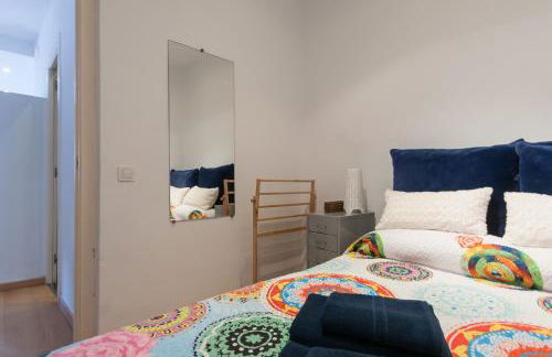 Cute Apartment in Sants Station with HBO & Alexa & AC - Photo 60