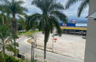 Apartamento em Ubatuba próximo à Praia Grande - Foto 1