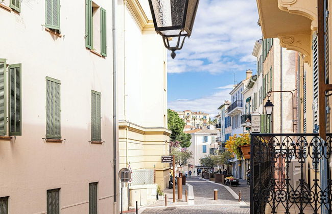 Beautiful T2 in the Heart of Suquet - 5min Beach - Foto 12