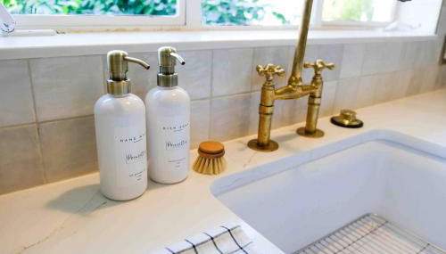 Cozy Renovated Vintage Modern House Downtown! - Foto 4