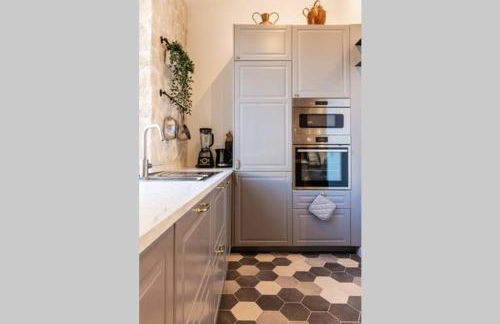 PENTHOUSE Loft 5MIN PALAIS DES FESTIVALS AND BEACH terrace view on castle - Photo 11