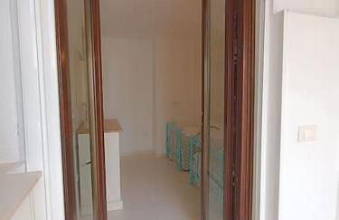 Adelè posto tranquillo al centro del paese - Foto 51