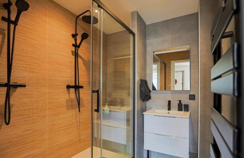 Ecrin des Alpes, Jacuzzi, Netflix, Ambiance chalet - Foto 19