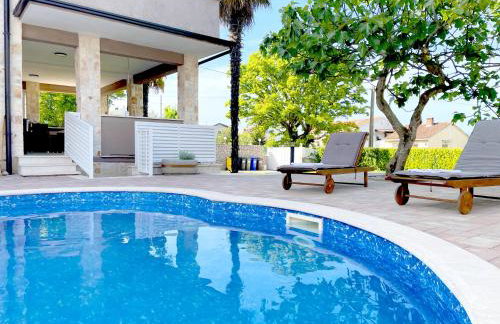 Private holiday house Villa SoulSet with garden and Pool Near Beach in Malinska, Krk - Foto 5