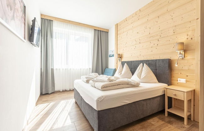 Spacious Chalet With Sauna - Photo 3