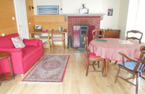 Chez Pauline, Gavray. House with secure parking, Wi-Fi & garage. - Foto 7