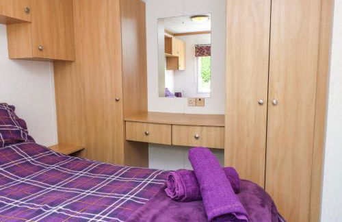 The Lodge - Photo 13