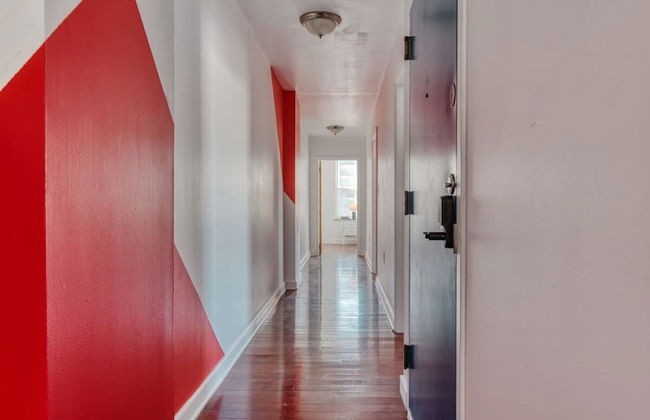 Stairway 3BR Apt w W D Home Theater - Foto 11