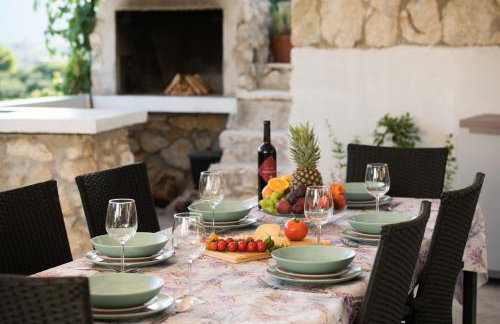 Stone House Marin - Photo 21