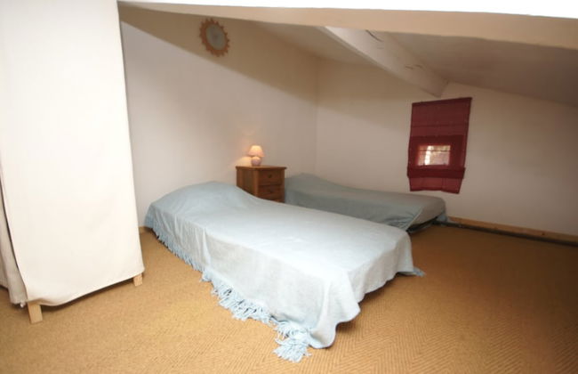 Lovely House With Grass Garden, Shared Swimmingpool, Next to the River Ardeche - Foto 12