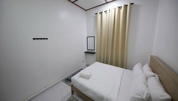 OYO 90976 Pantaistay baturakit - Foto 4, Habitación