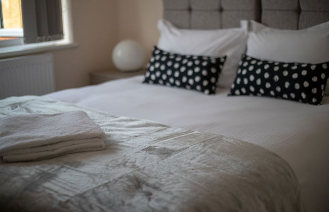 The Coach House by Riis Property - Photo 8