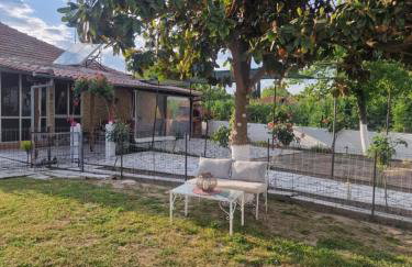 Kikas Stone House - Photo 10