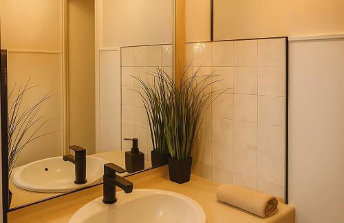 Spa et Sauna Luxueux Hyper centre avec Parking - Photo 26