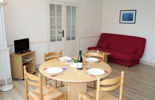 1 bedroom Apartment in La Richardais with garden - Photo 7