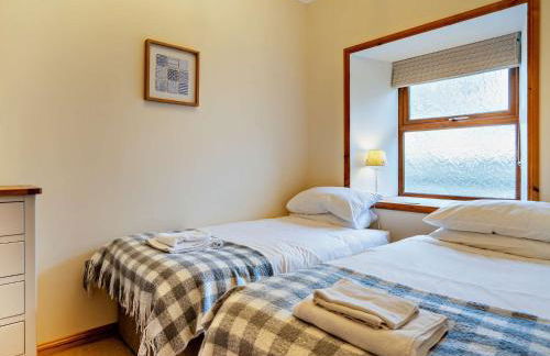 3 Bed in Corriecravie CA099 - Photo 12