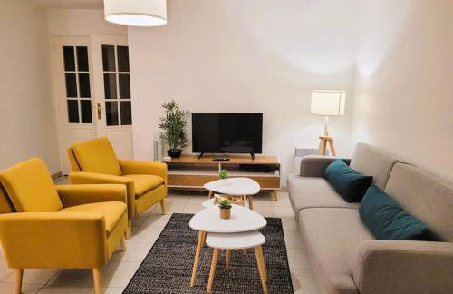 Casteljaloux Appartement 2 chambres balcon parking résidence calme - Foto 1