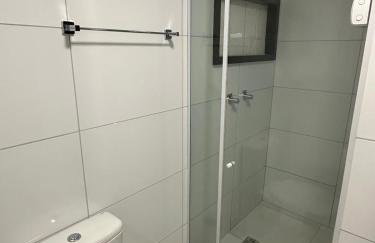 Excelente Flat no Circuito do Carnaval 216P - Foto 18