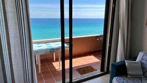 Casa Smeralda, Sea View beachfront SouthSardiniaHolidays - Foto 4