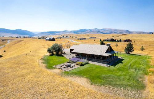 Intimate Off-Grid Cabin with Fire Pit and Mountain Views in Montana - Foto 56