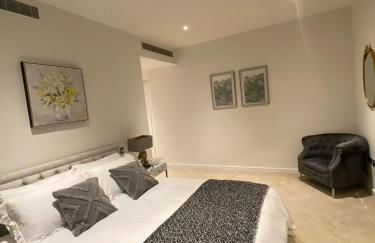 Marvelous 3 Bed Penthouse in KewBridge - Foto 6