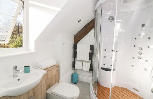 Lower Tundridge Cottage - Photo 25