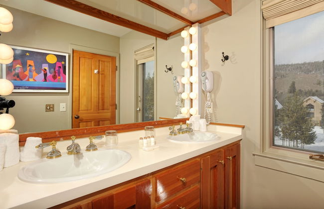 Forest Condominiums by Vail Resorts - Photo 64