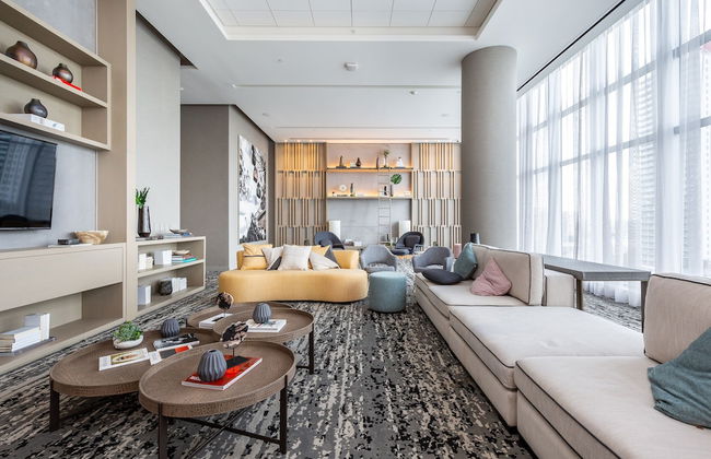 Hyde Beach House Hollywood Pr Suites - Photo 10