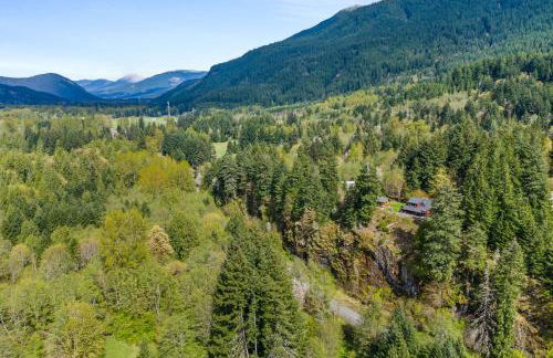 Hike, Fish, Hunt and Ski Secluded Cascades Cabin! - Photo 39