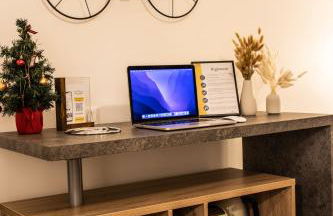 Cosy Haven Studio rénové, élégant Pougues les Eaux - Foto 25