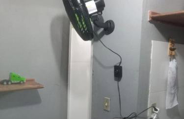 Studio Econômico da Maricotinha - No Air Cond - Foto 11