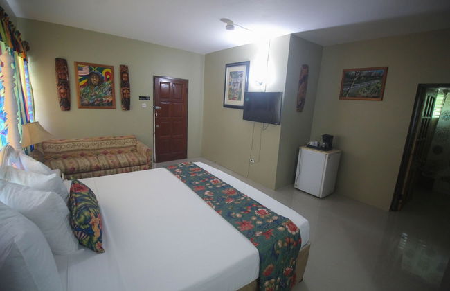Moon Rooms at Moonrise Villa - Photo 24