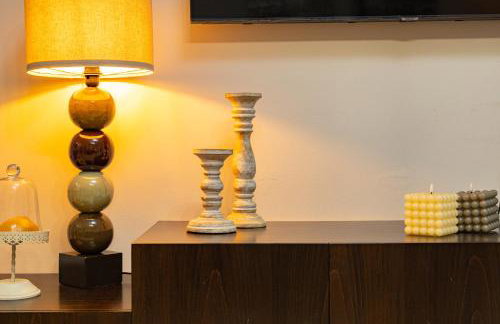 Blissful Residence with Pool by 8essentially - Foto 41