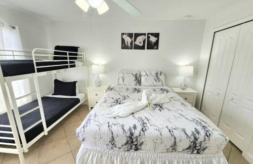 Orlando villa private pool/hot tub close to Disney - Foto 30