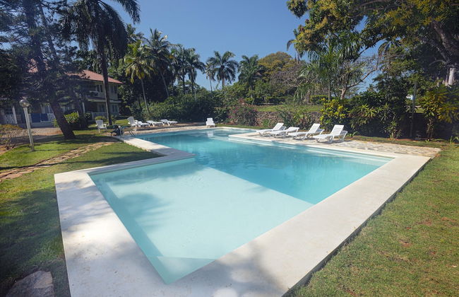 El Pelicano Apart-Hotel - Foto 1