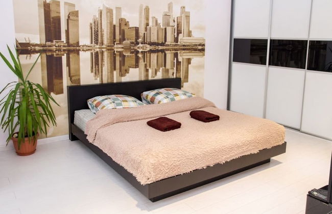 Apartment on Zhigura St. 26-389 - Photo 1