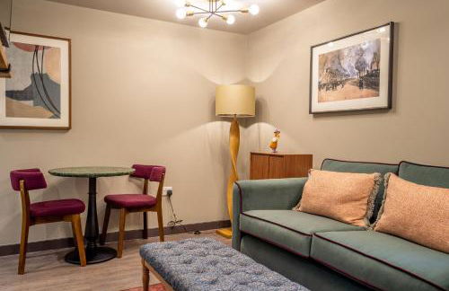 The Falcon - Foto 42