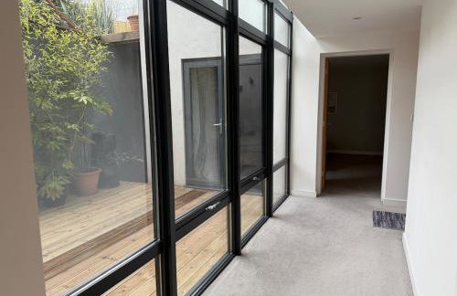 The Lookout - Unique Architectural Modern Home - Foto 18