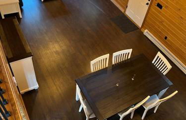 New home - walk to the lake! - Foto 13