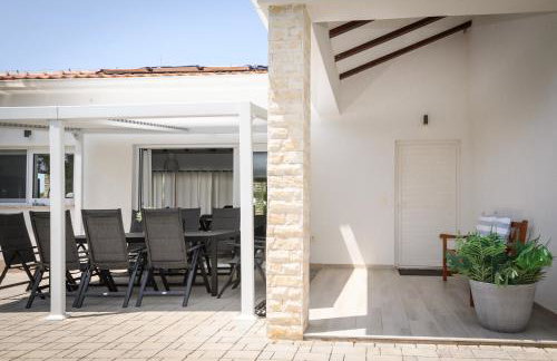 Villa Stella - heated pool, jacuzzi & sauna - Foto 25