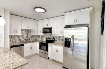 House Aurora next to Bush Gardens - Foto 18