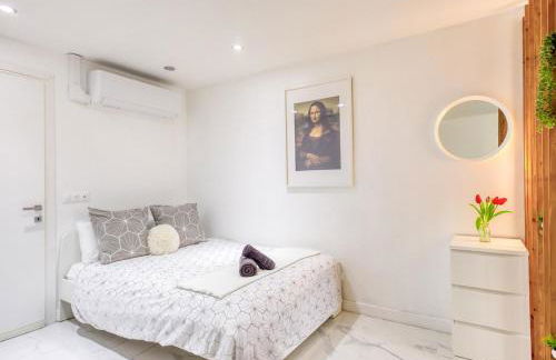 Évasion Urbaine Studio Cozy avec Terrasse et Parking, à 10 Minutes de Paris Gare du Nord - Foto 10