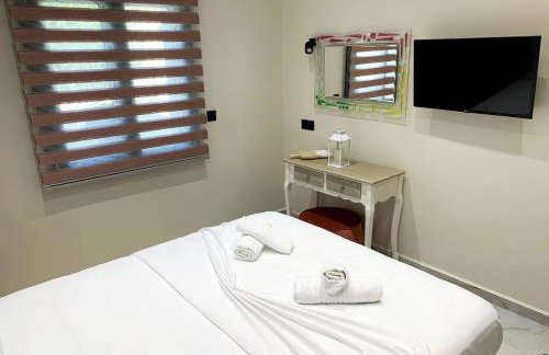 Luxury Home with Garden in the Suburbs - Foto 8