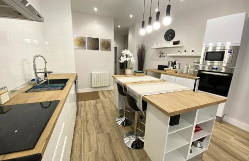 Espacioso Refugio Urbano para Sentirte en Casa - Foto 11