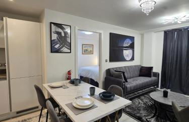 Mega9 Luxury 2Bedrooms Apartment - 2Baths, 2Toilets - Foto 12