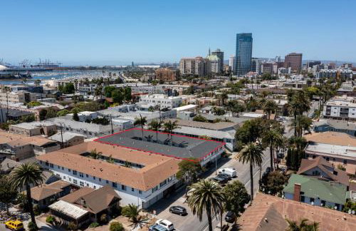 Spacious Coastal Apartment in a Colorful Community - NRP22-00590 - Foto 40