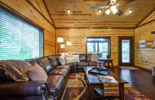 Just the Two of Us RIVER FRONT Luxury Cabin - Foto 26