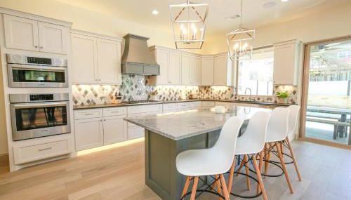 Contemporary, Luxury Retreat on Lake LBJ with Heated Pool - Foto 5