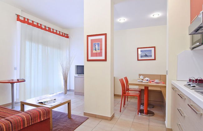 Long Stay Monthly Cheap Apartment With Backyard Garden - Foto 18